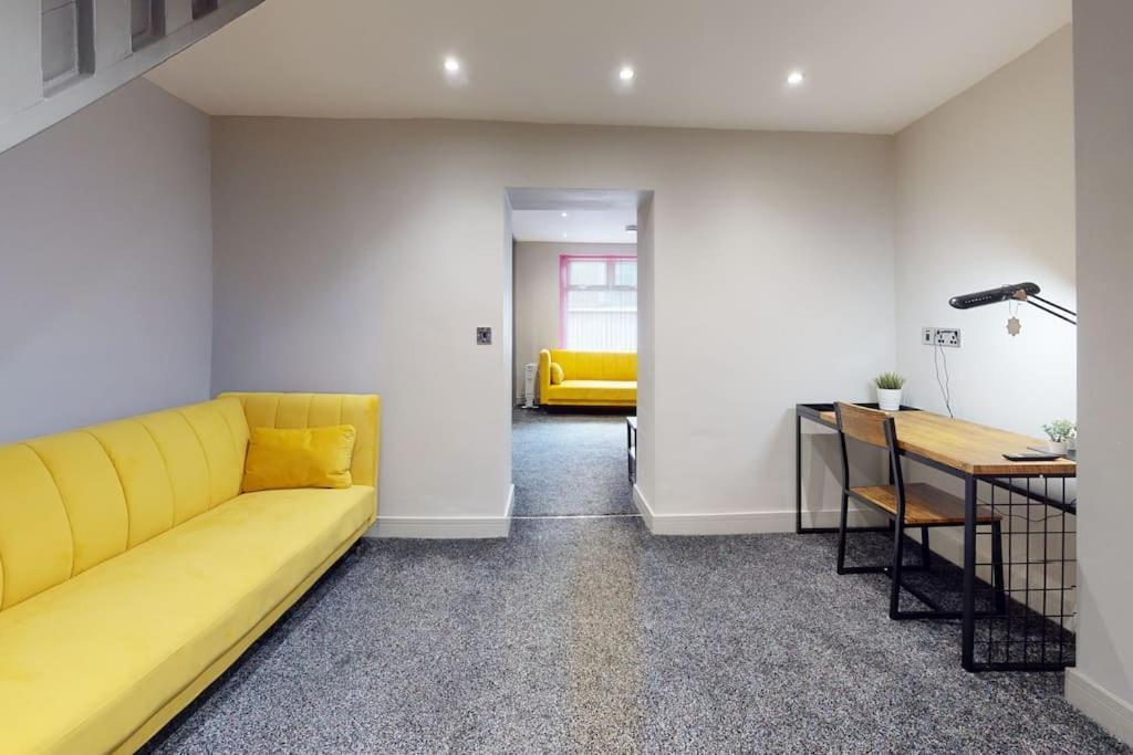Neat Retreat Graig Pontypridd Villa Ngoại thất bức ảnh