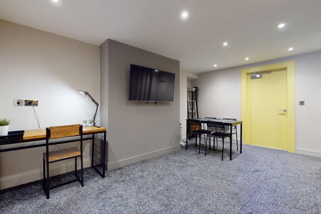 Neat Retreat Graig Pontypridd Villa Ngoại thất bức ảnh