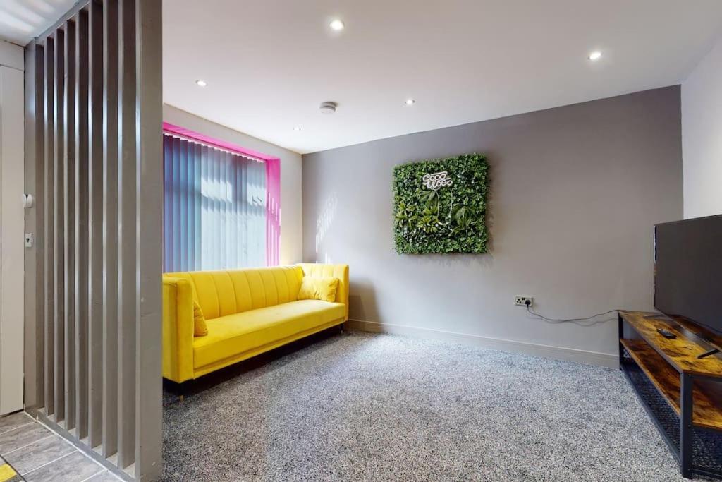 Neat Retreat Graig Pontypridd Villa Ngoại thất bức ảnh
