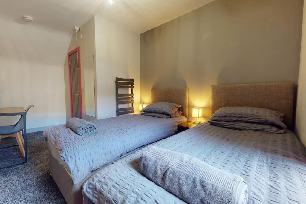 Neat Retreat Graig Pontypridd Villa Ngoại thất bức ảnh