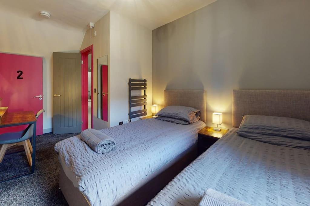 Neat Retreat Graig Pontypridd Villa Ngoại thất bức ảnh